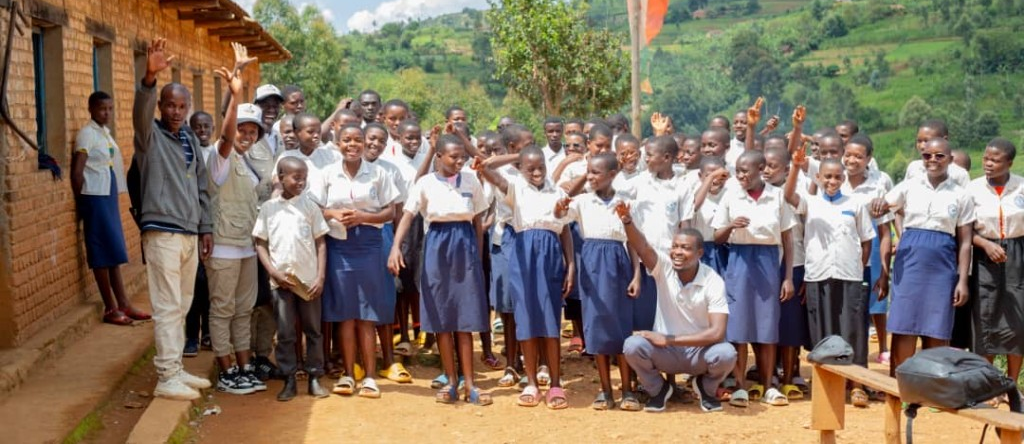 Élèves soutenus par Youth Hope for Tomorrow